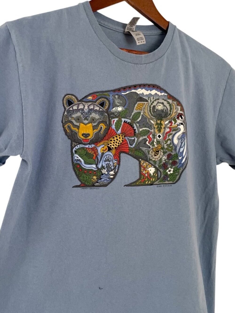 Liberty Graphics Maine Bear T Shirt Medium M Blue Sue Coccia Nature Art Print